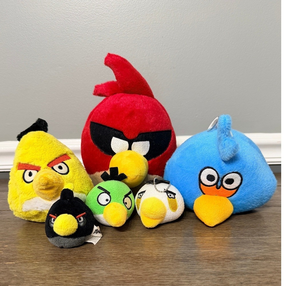 Angry Birds Plush Lot of 6 Stuffed Animal Toy Video Game Rovio Red Chuck Bomb